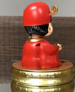 Thần tài năng lượng mặt trời để quầy tính tiền hoặc xe ô tô đẹp nhất