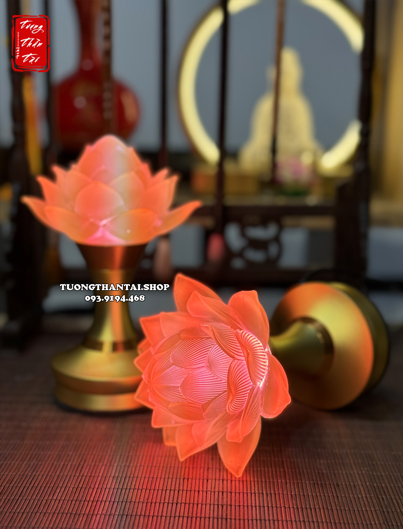 Đèn thờ cúng lưu ly hoa sen nở 3 tầng đổi màu