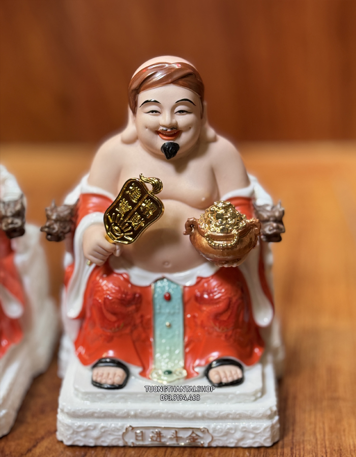 tượng thần tài thổ địa gấm đỏ ghế rồng