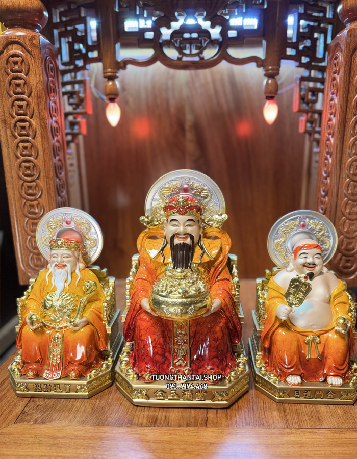 bộ 3 Ông Địa Thần Tiền Thần Tài bằng bột đá đỏ có hào Quang đẹpđep