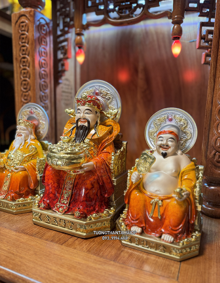 bộ 3 Ông Địa Thần Tiền Thần Tài bằng bột đá đỏ có hào Quang đẹpđep