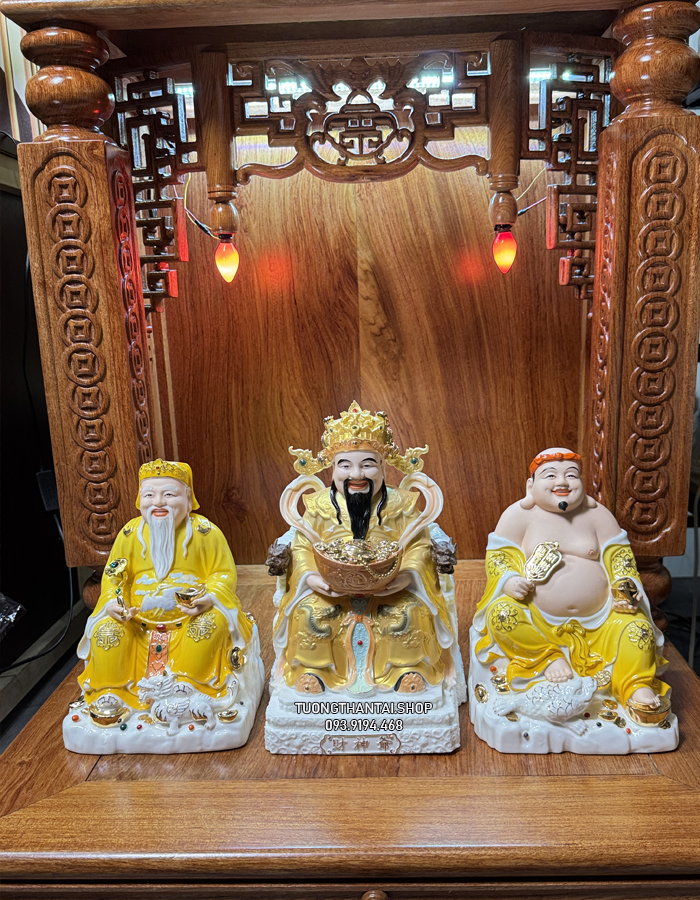 Bộ 3 Ông Địa Thần Tài Thiền Bằng Sứ Đức Hóa Gấm Vàng